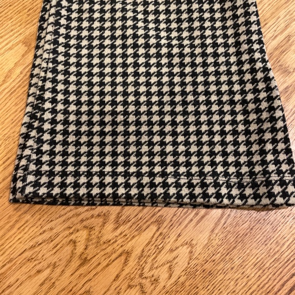 Womens flare leg Houndstooth knit pants - Picture 2 of 4